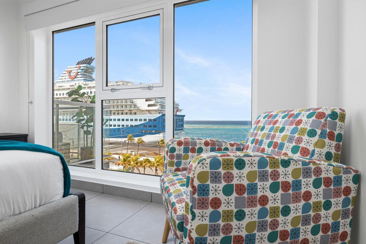 Ocean View Condo Overlooking The Caribbean Sea Oranjestad Luaran gambar